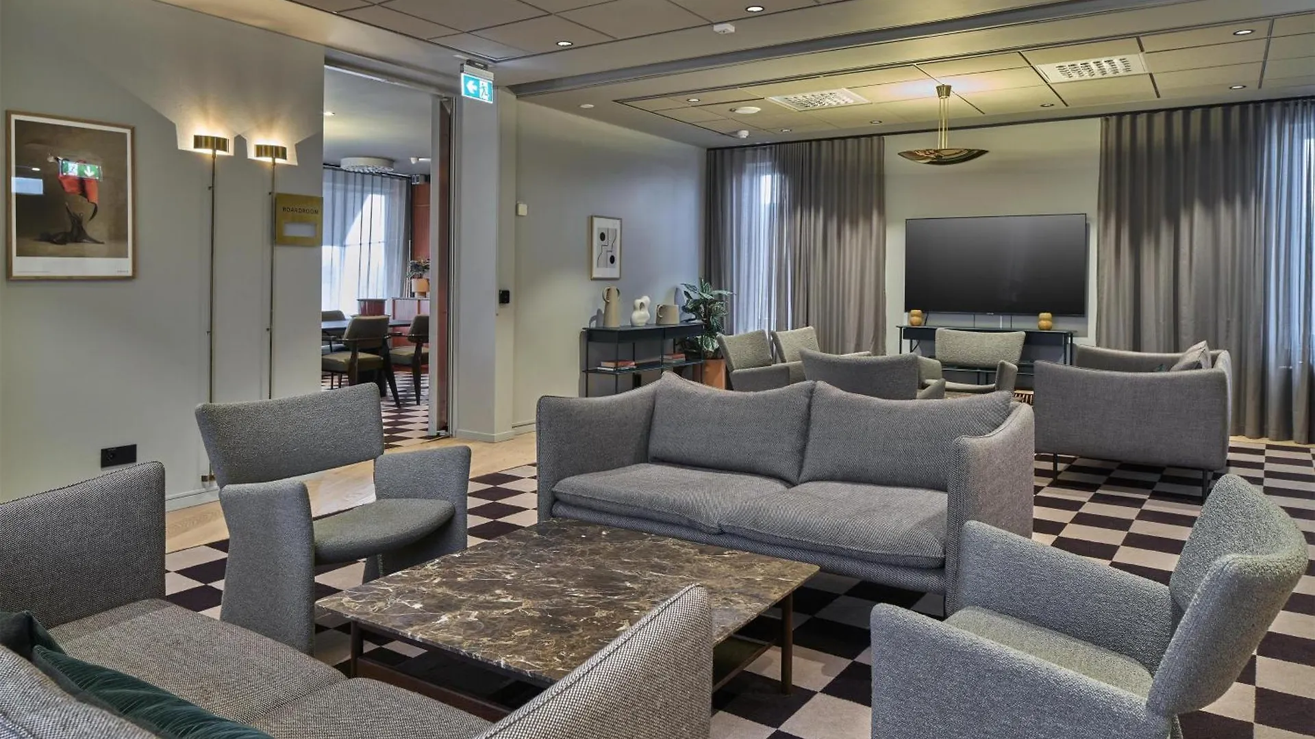 Scandic Park Stockholm 4*,